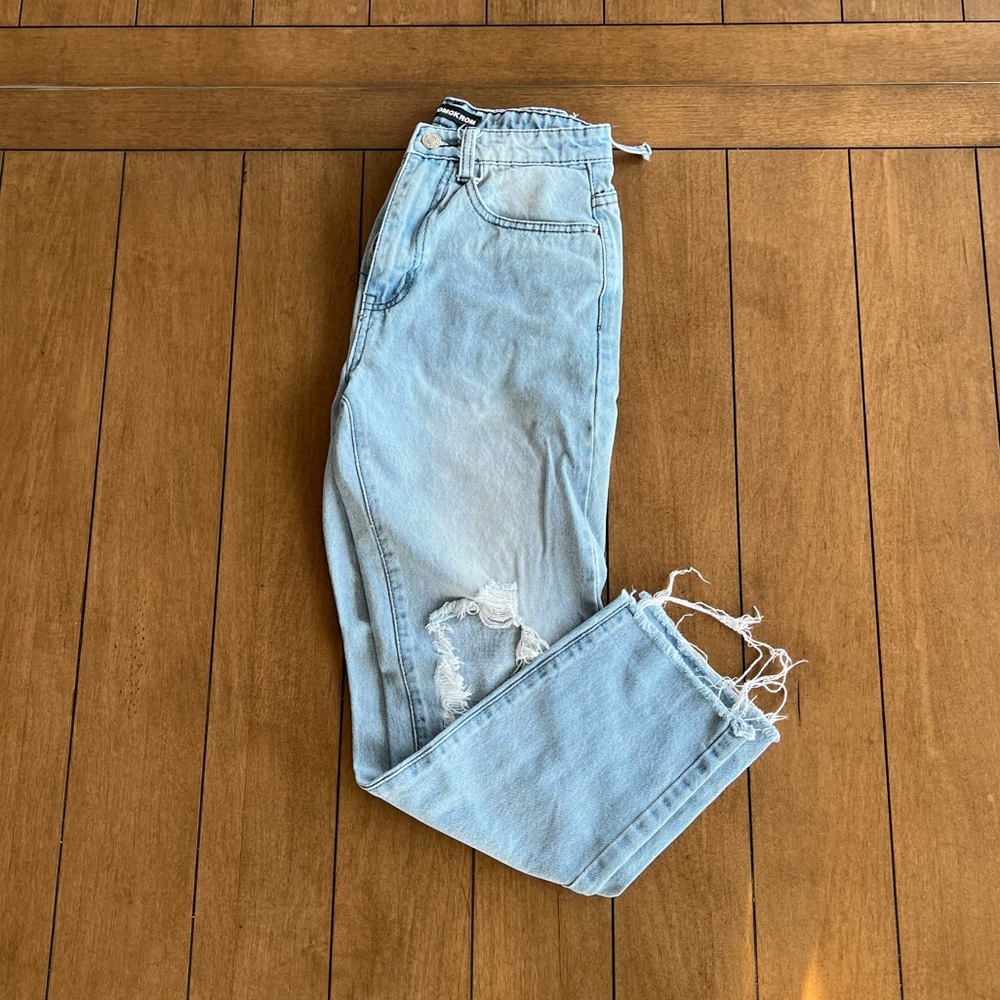 Ripped Mom Jeans